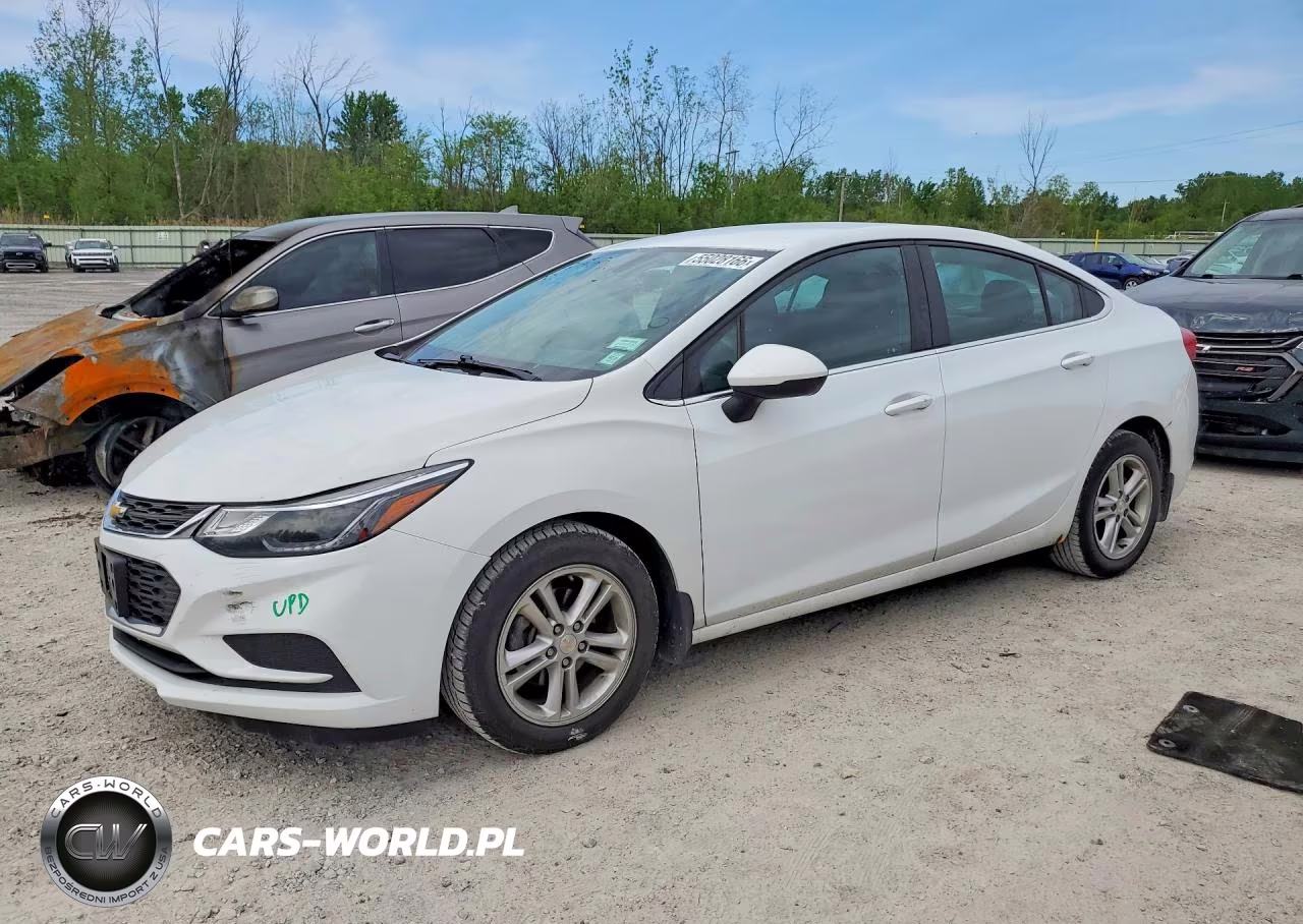 2016 Chevrolet Cruze Lt – zdjęcie 1 z 12