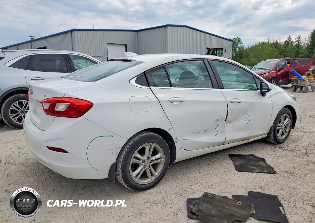 2016 Chevrolet Cruze Lt VIN:1G1BE5SM8G7288559 - 3