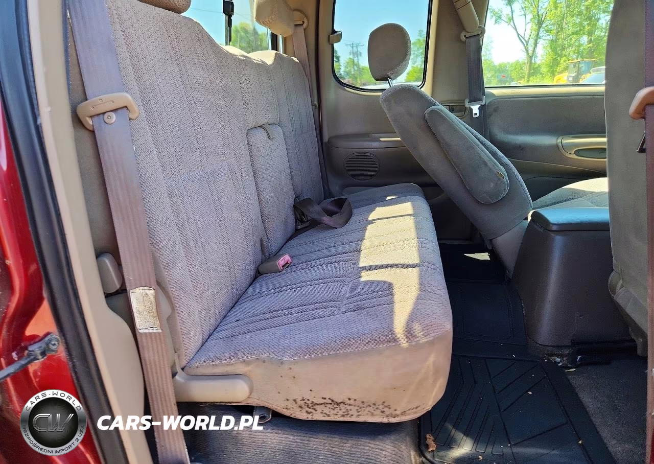 2000 Toyota Tundra Sr5 VIN:5TBBT4415YS090550 - 10