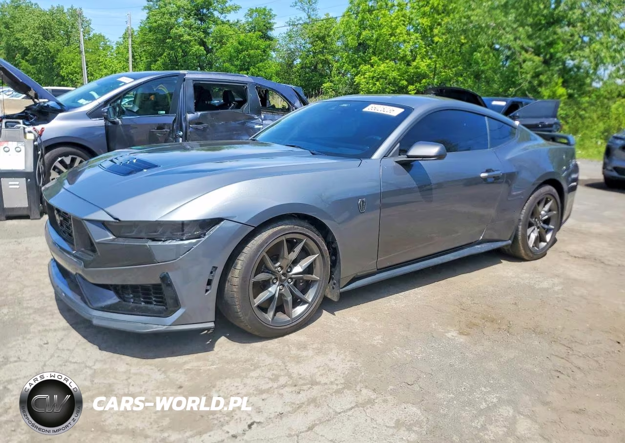 2024 Ford Mustang Dark Horse – zdjęcie 1 z 12