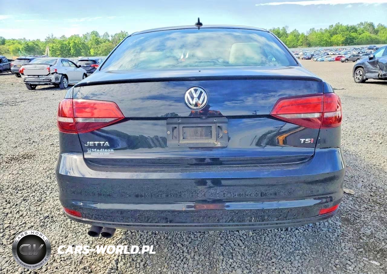 2016 Volkswagen Jetta Sport VIN:3VWD17AJ4GM270903 - 6