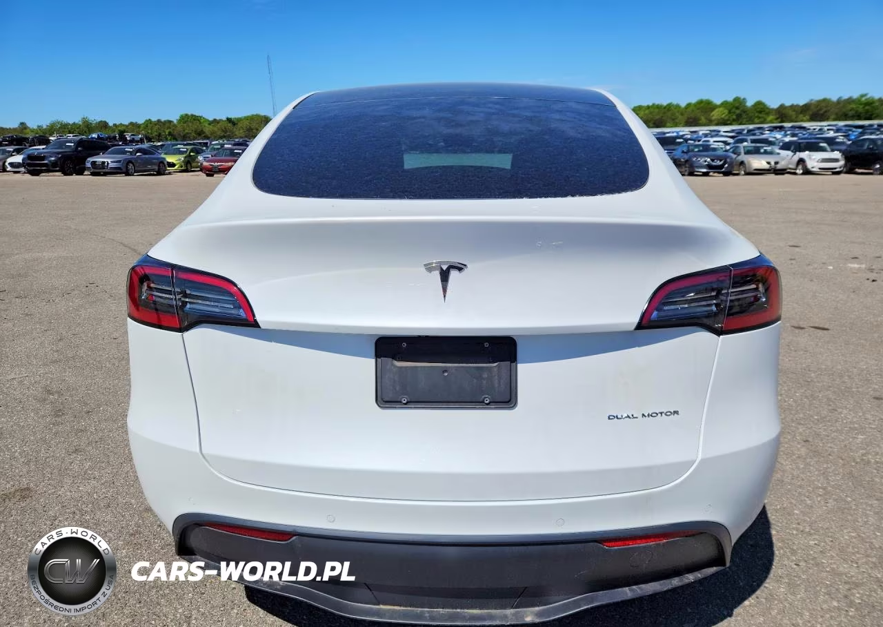 2022 Tesla Model Y VIN:7SAYGDEE0NF374730 - 6