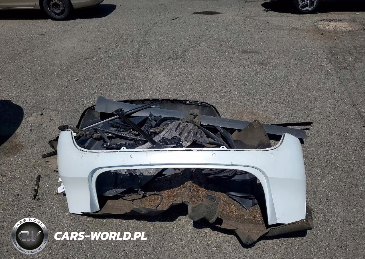 2021 Tesla Model Y VIN:5YJYGDEE1MF213430 - 12