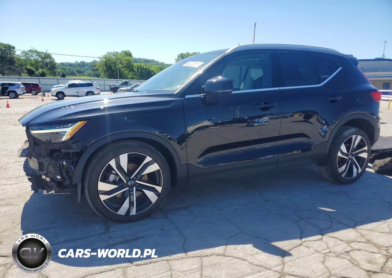 2024 Volvo Xc40 Ultimate
