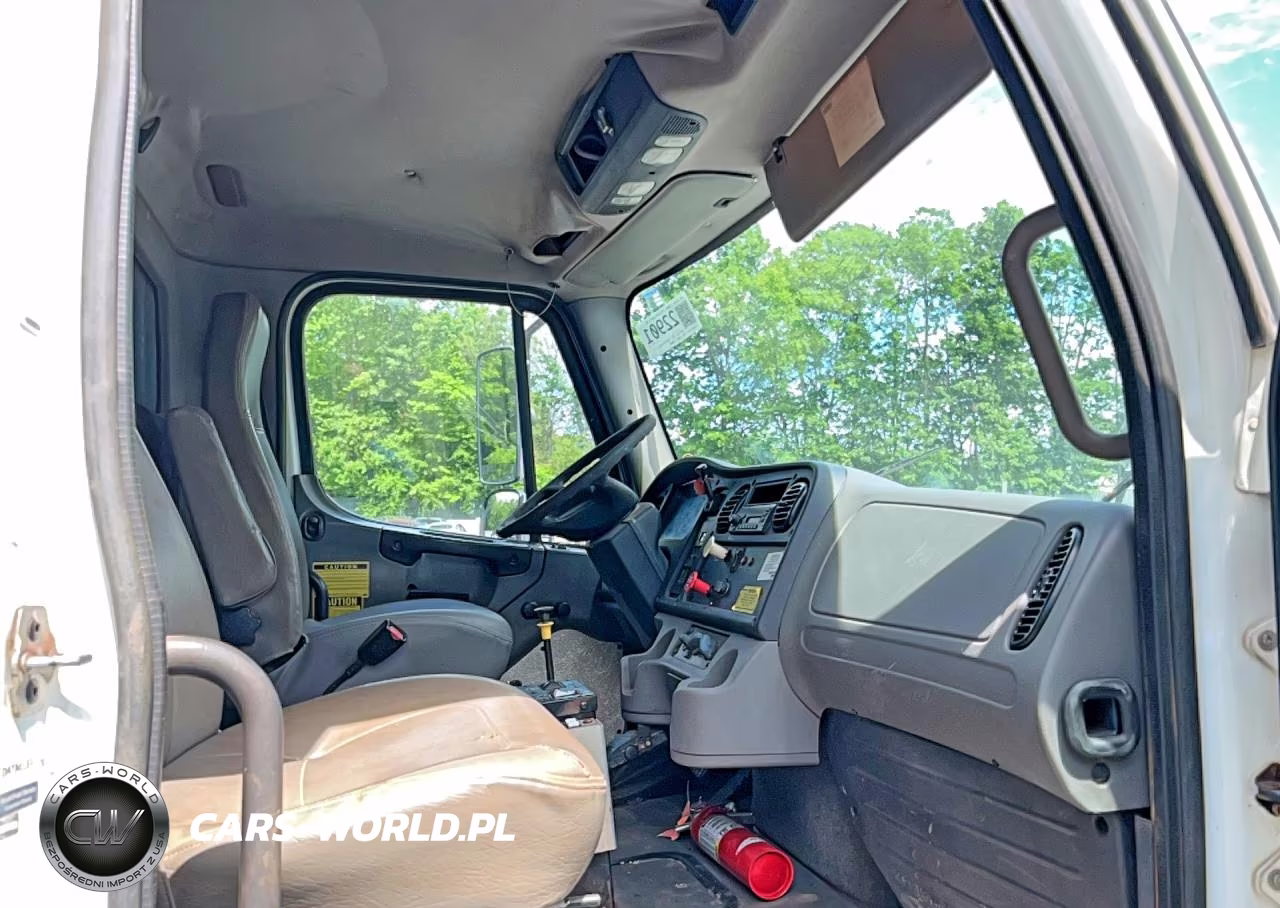 2009 Freightliner M2 106 Medium Duty VIN:1FVACYDJ49DAM9292 - 5