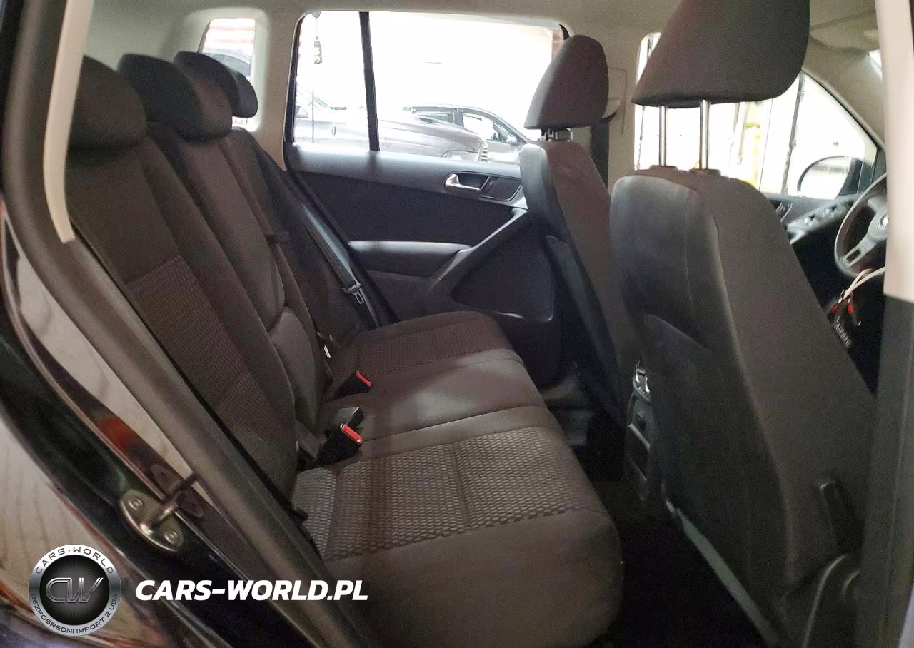 2011 Volkswagen Tiguan S VIN:WVGAV7AX6BW532990 - 11