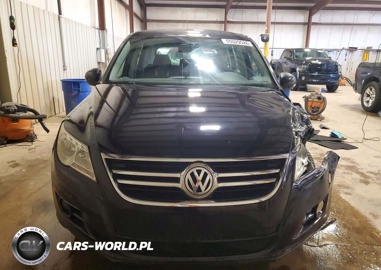 2011 Volkswagen Tiguan S VIN:WVGAV7AX6BW532990 - 5