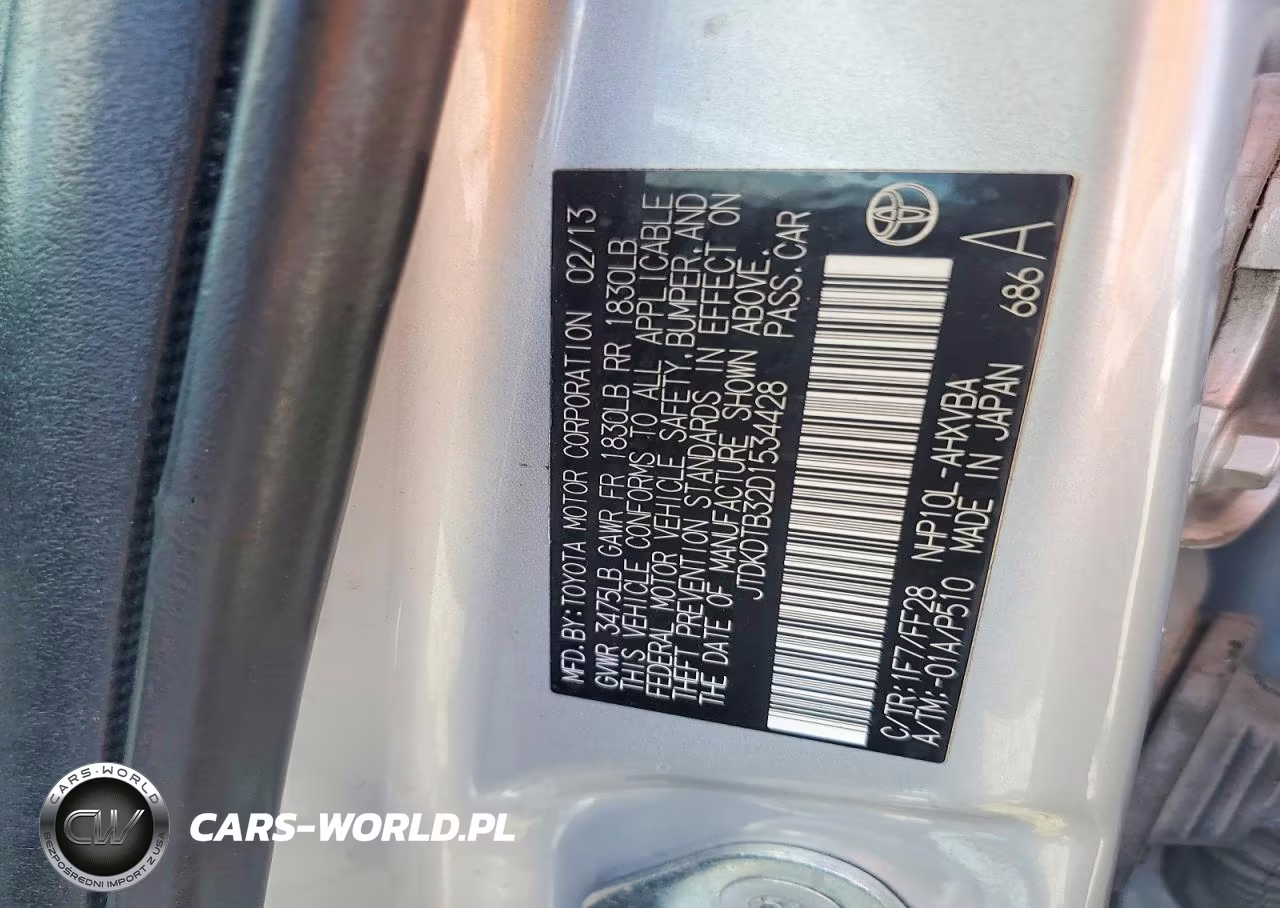 2013 Toyota Prius C Two VIN:JTDKDTB32D1534428 - 12