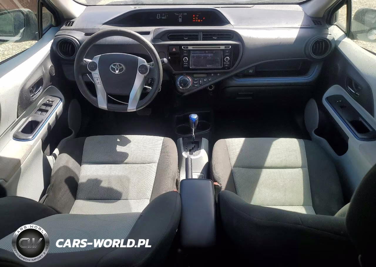 2013 Toyota Prius C Two VIN:JTDKDTB32D1534428 - 8
