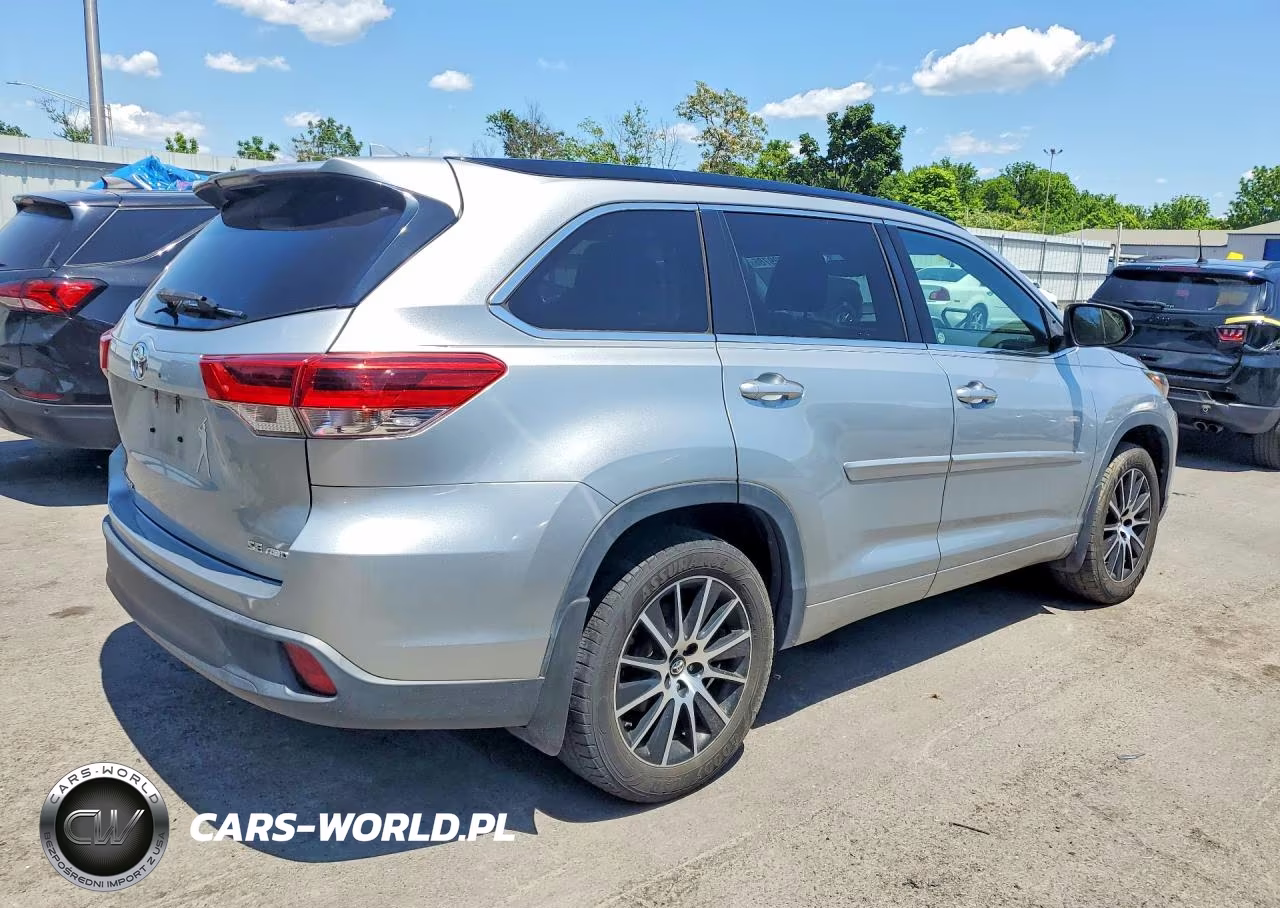 2017 Toyota Highlander Se VIN:5TDJZRFH9HS461038 - 3