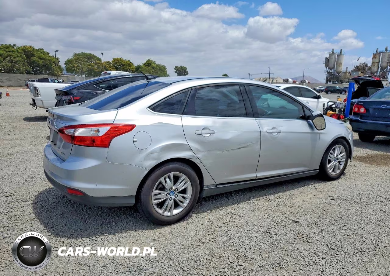 2012 Ford Focus Sel VIN:1FAHP3H20CL169157 - 3