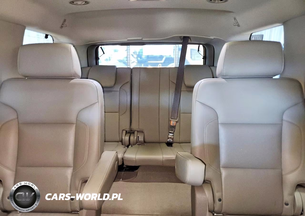 2019 Chevrolet Tahoe K1500 Premier VIN:1GNSKCKC1KR403681 - 10