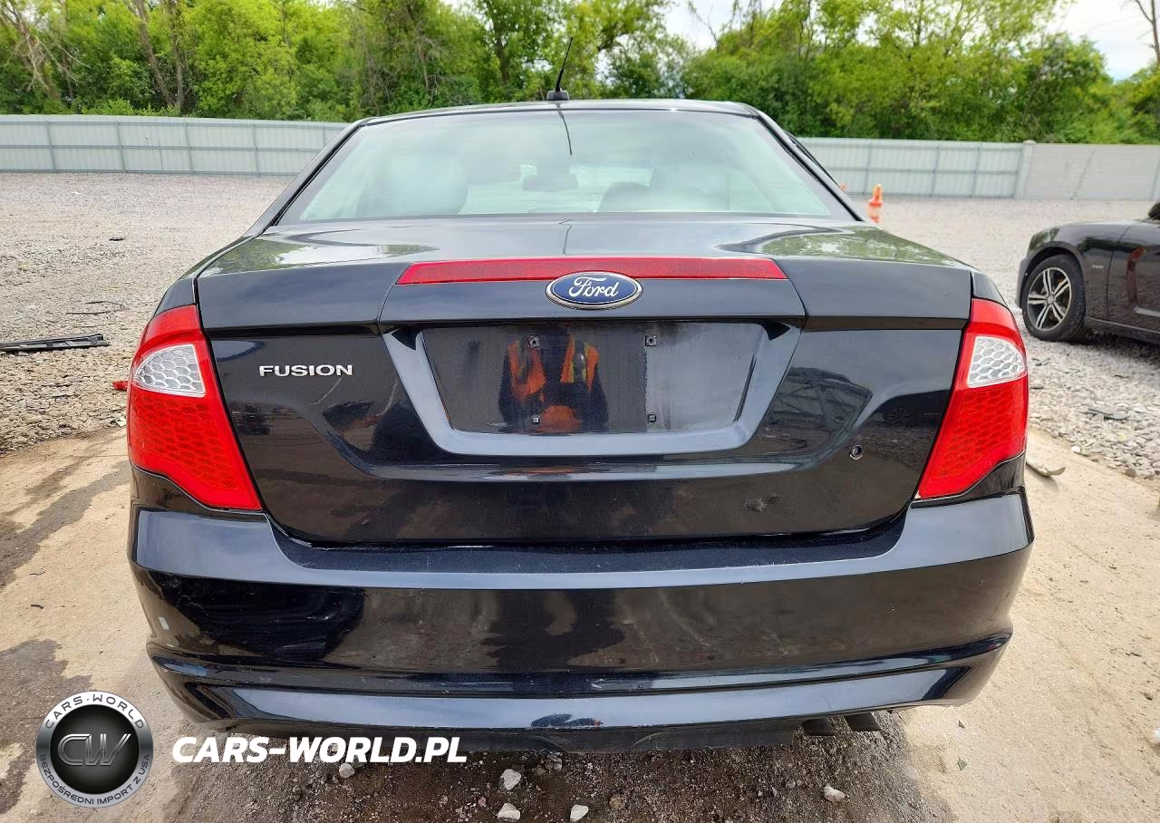 2011 Ford Fusion S VIN:3FAHP0GA5BR290550 - 6