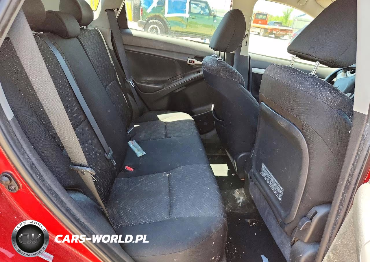 2009 Pontiac Vibe VIN:5Y2SP670X9Z412240 - 10