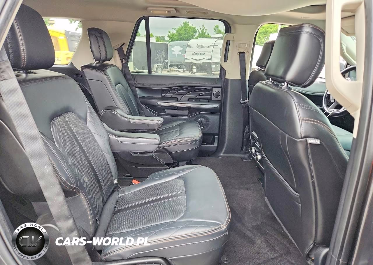2019 Ford Expedition Platinum VIN:1FMJU1MT8KEA73394 - 10