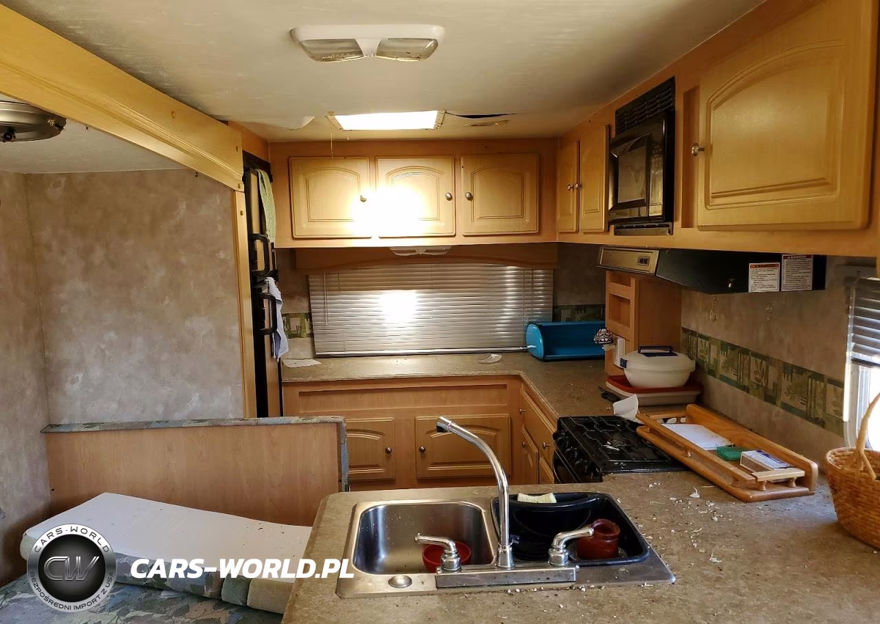 2007 Coachmen Captiva Camper VIN:1TC2B744071010724 - 5