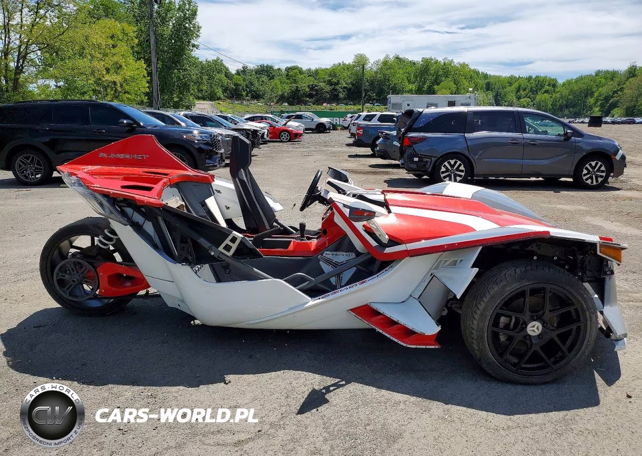 2016 Polaris Slingshot Sl