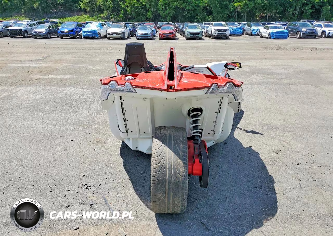 2016 Polaris Slingshot Sl VIN:57XAAPFA1G5111817 - 4