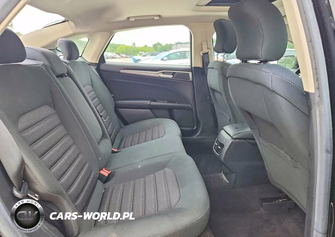 2017 Ford Fusion Se VIN:3FA6P0H75HR177264 - 10