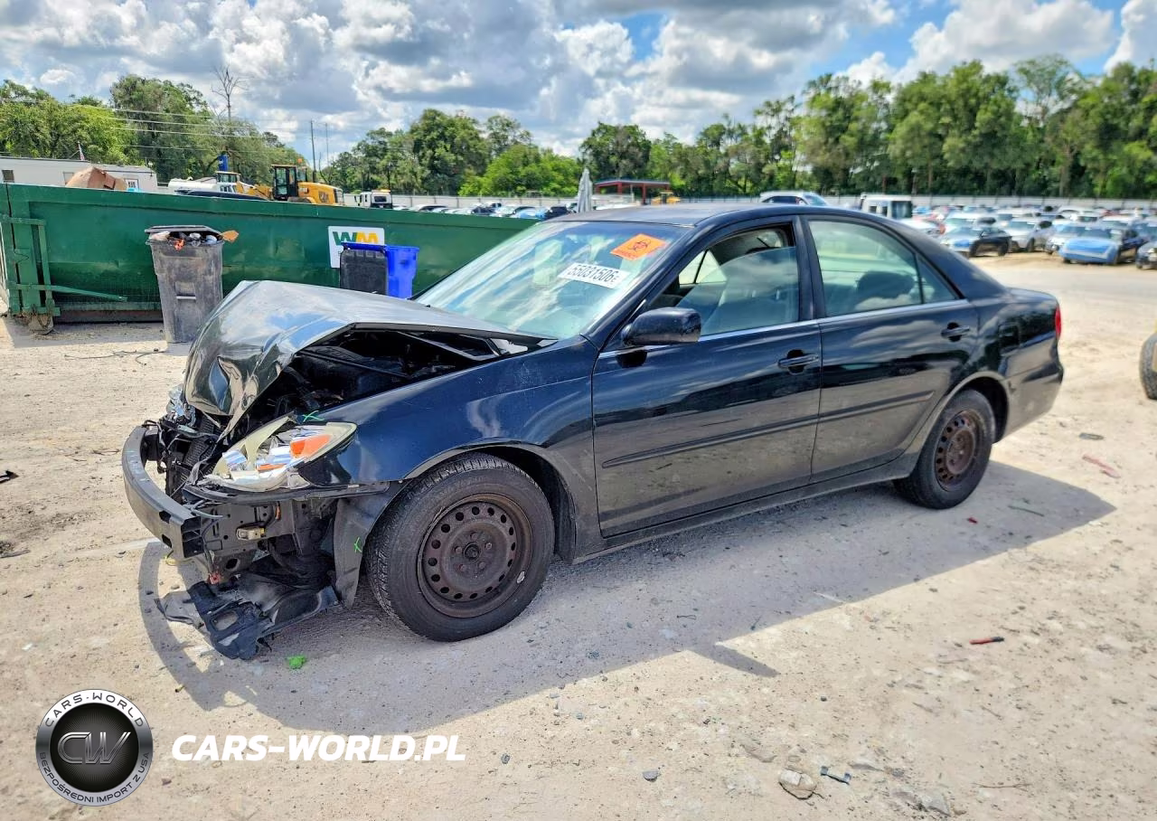 2004 Toyota Camry Le – zdjęcie 1 z 13