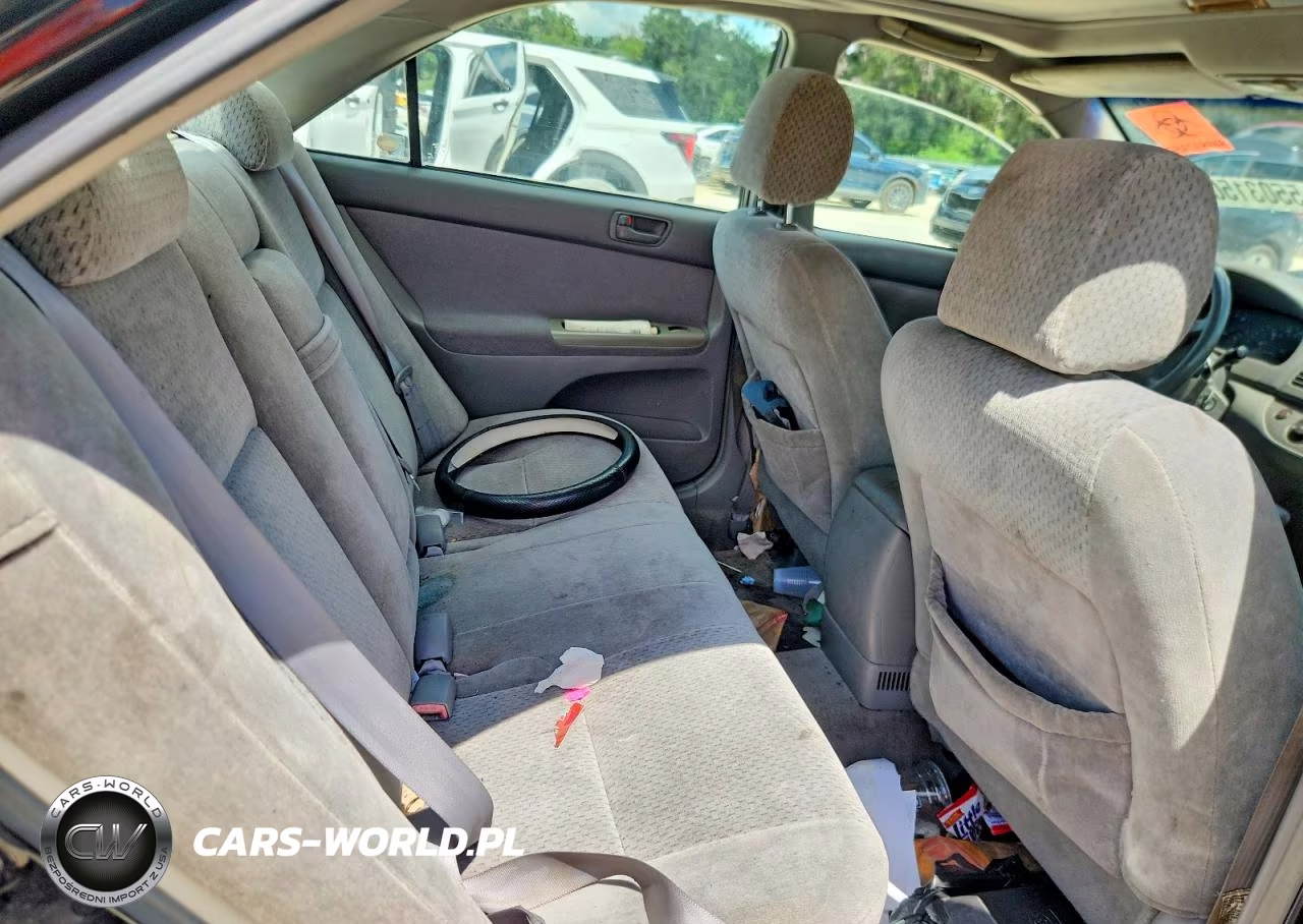 2004 Toyota Camry Le VIN:4T1BE32K94U368309 - 10