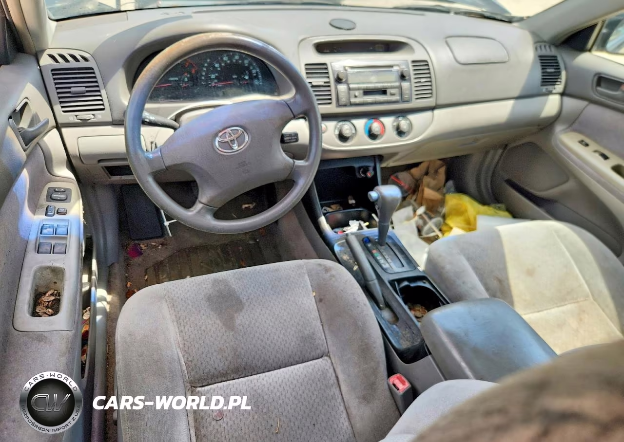 2004 Toyota Camry Le VIN:4T1BE32K94U368309 - 8
