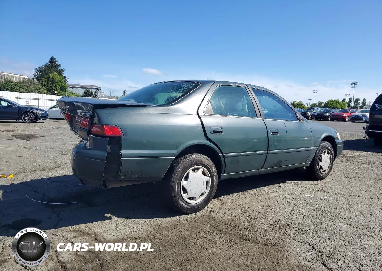 1999 Toyota Camry Le VIN:JT2BG22K5X0309304 - 3