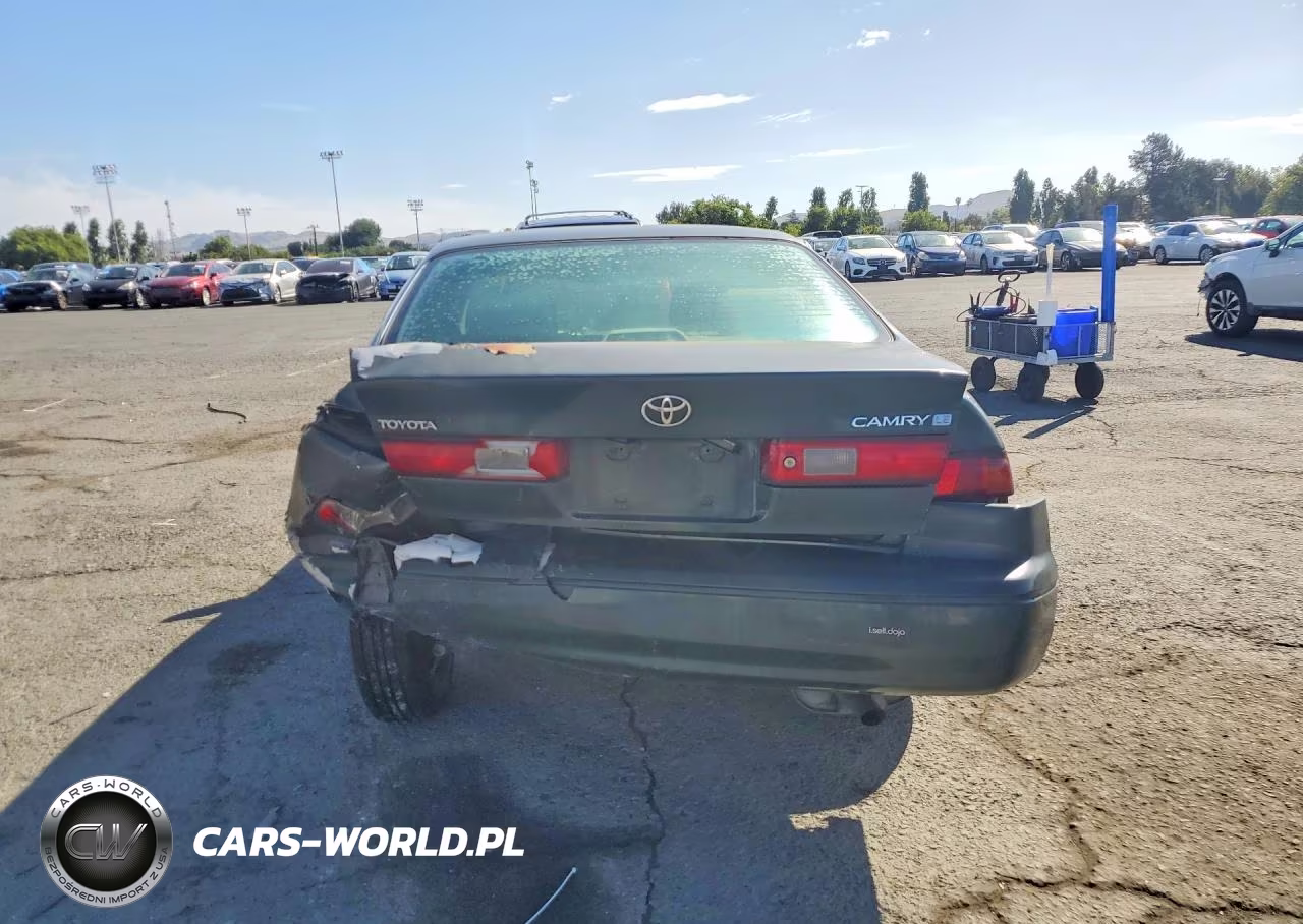 1999 Toyota Camry Le VIN:JT2BG22K5X0309304 - 6