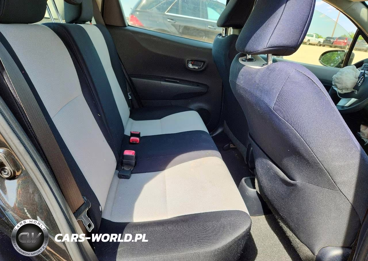 2012 Toyota Yaris 5-Door L VIN:JTDKTUD32CD533802 - 10