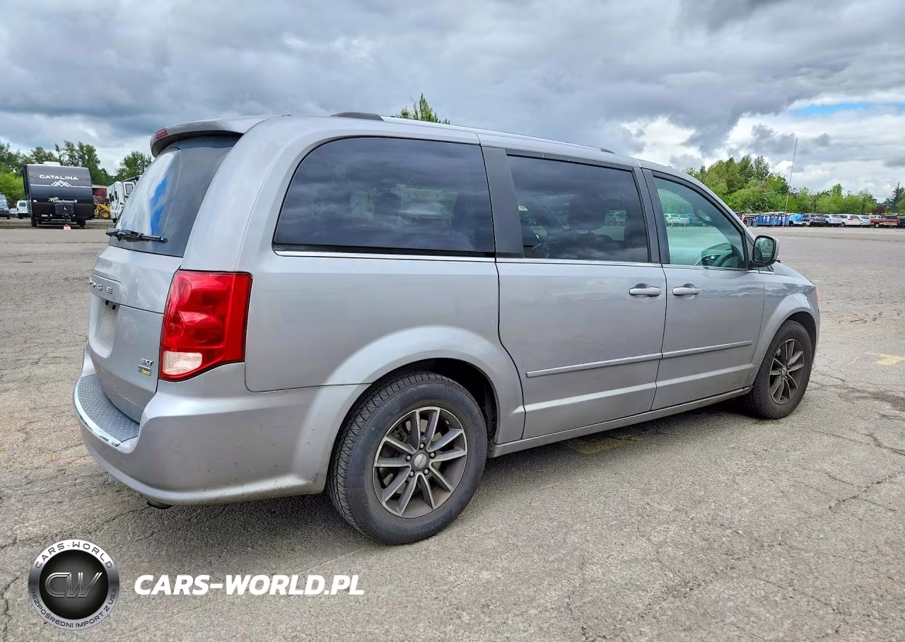 2017 Dodge Grand Caravan Sxt VIN:2C4RDGCG6HR616767 - 3