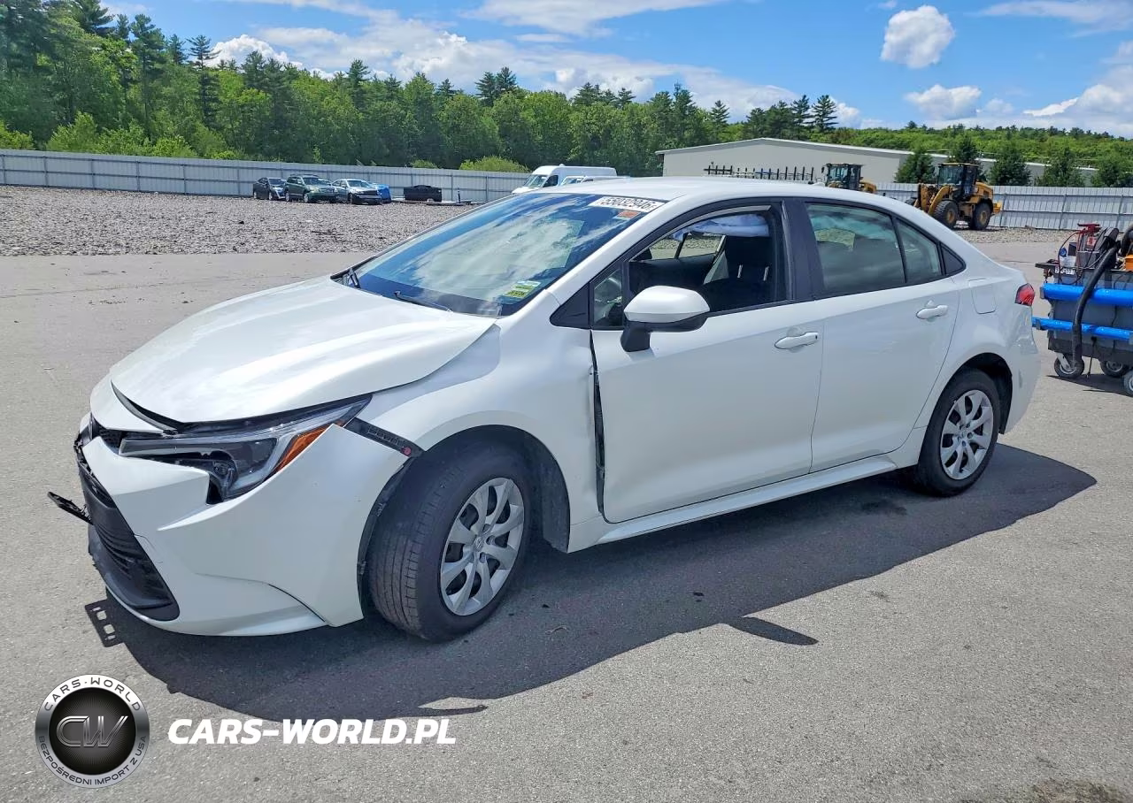 2026 Toyota Corolla Hybrid Le – zdjęcie 1 z 12