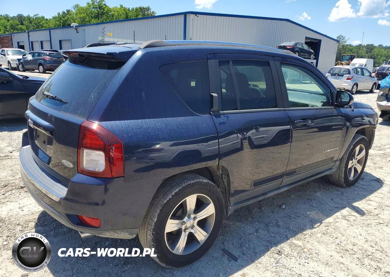 2016 Jeep Compass Latitude VIN:1C4NJCEA7GD800674 - 3