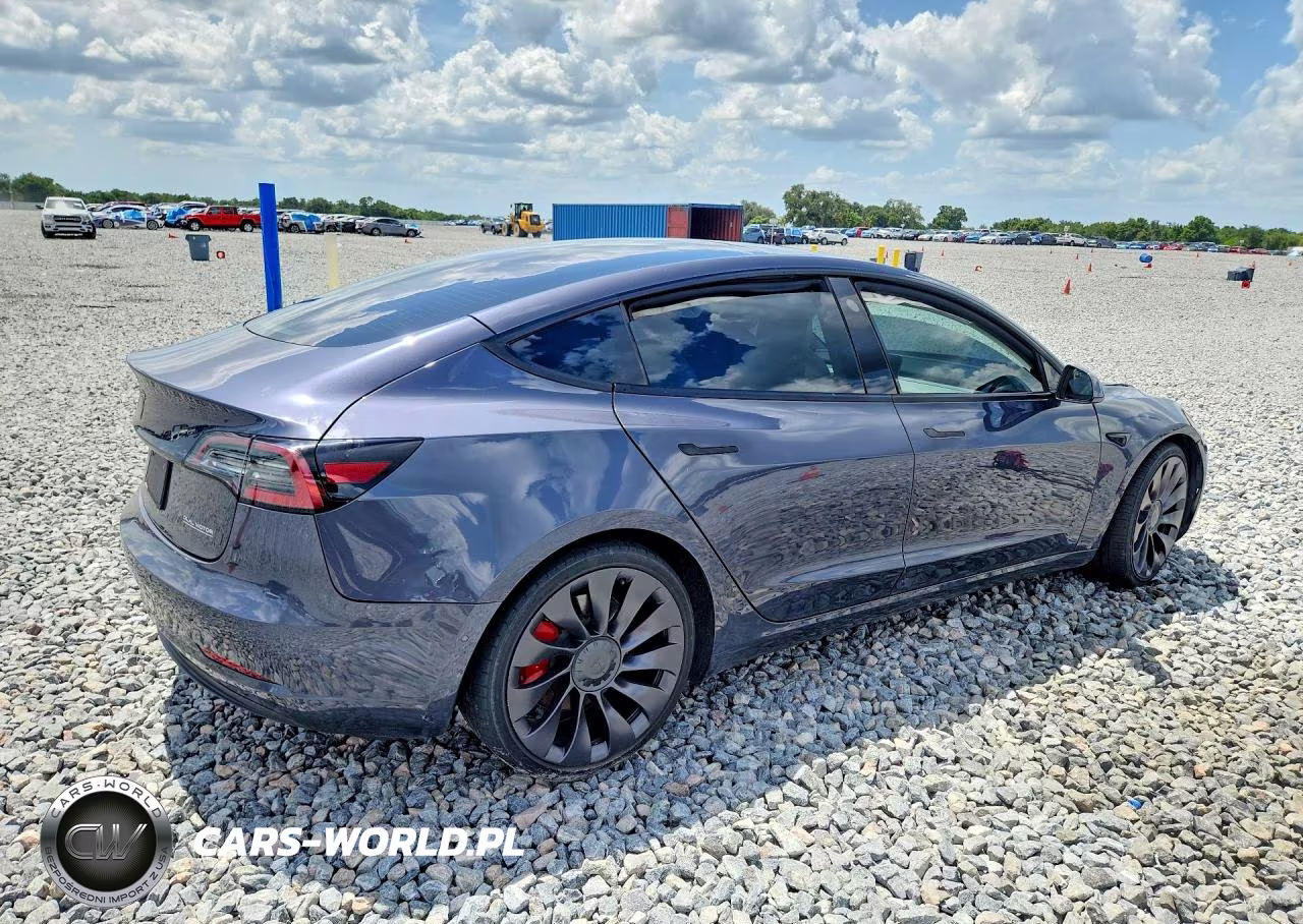 2021 Tesla Model 3 VIN:5YJ3E1EC4MF988608 - 3