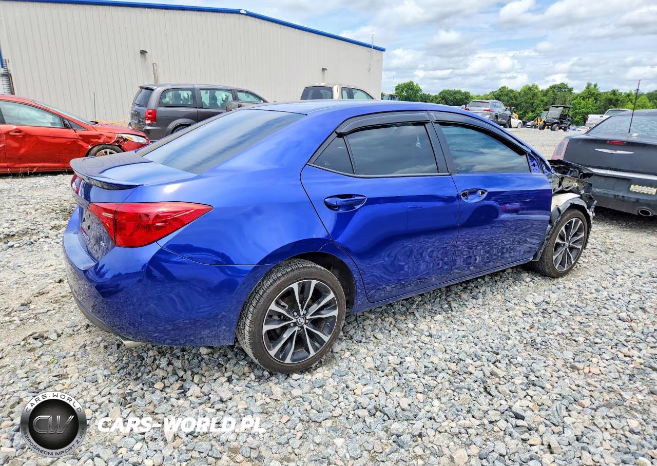 2019 Toyota Corolla Se VIN:5YFBURHE7KP891074 - 3