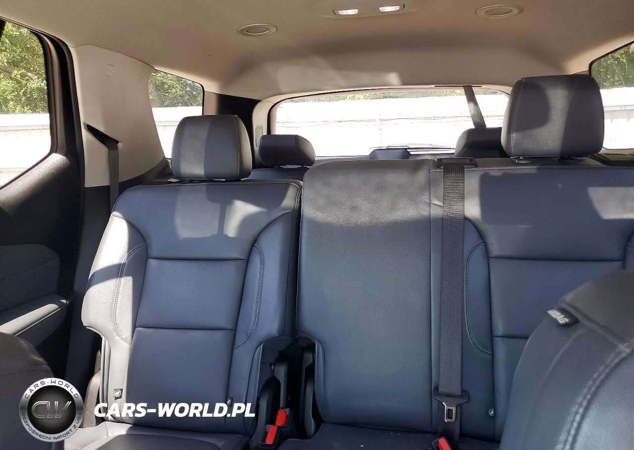 2019 Chevrolet Traverse Lt VIN:1GNEVHKW3KJ143939 - 10