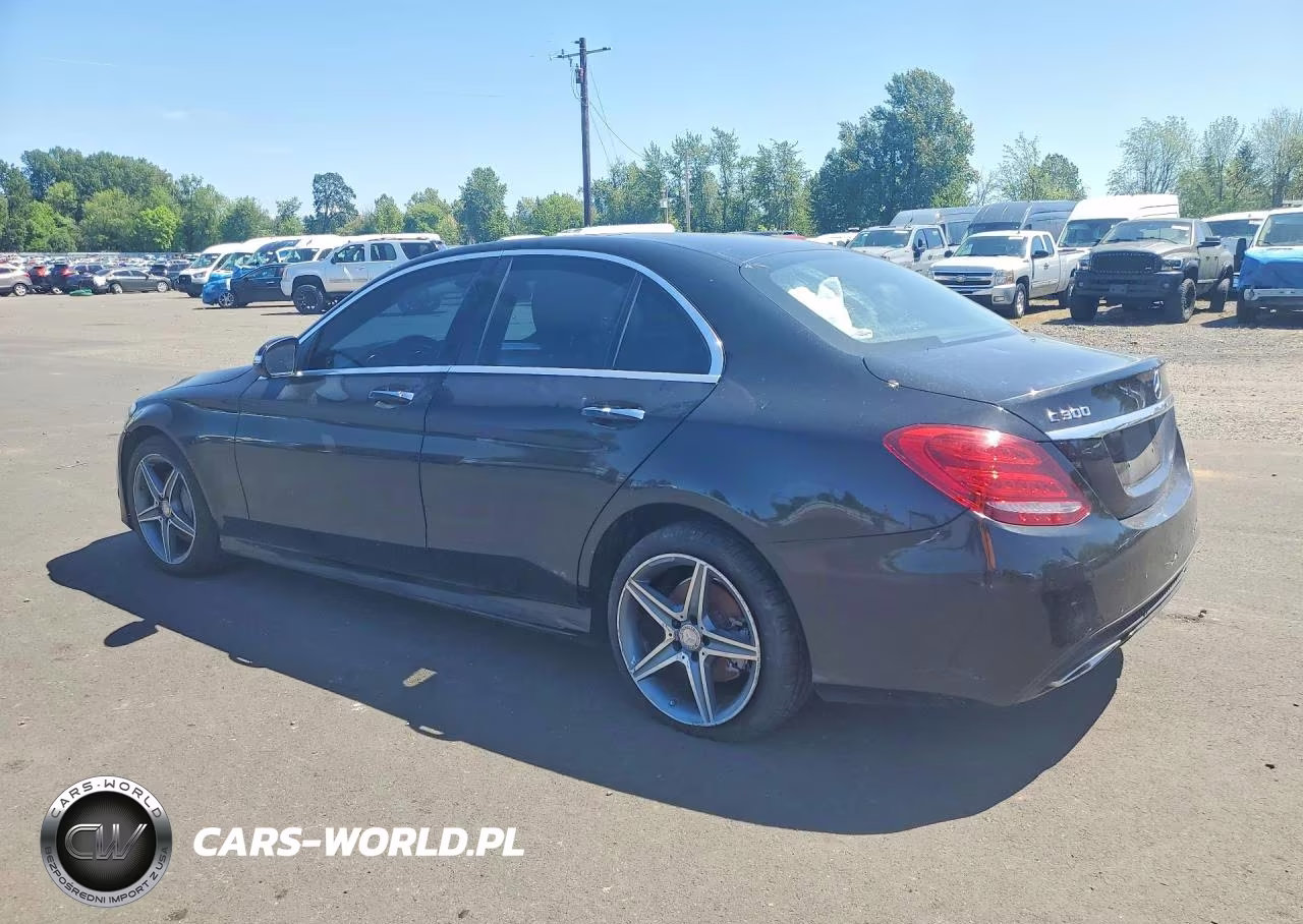 2015 Mercedes-Benz C 300 4Matic VIN:55SWF4KB8FU030760 - 2