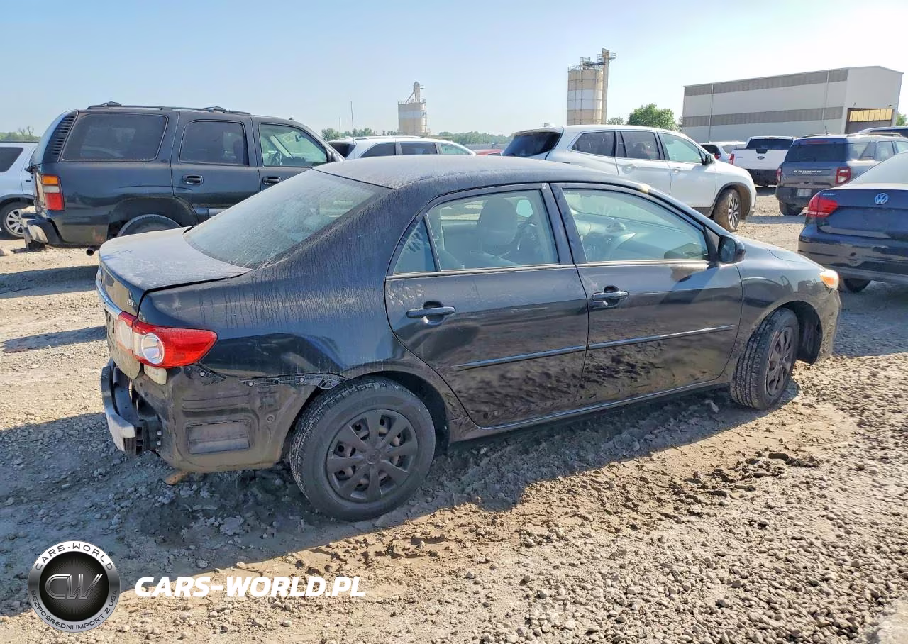 2011 Toyota Corrola VIN:JTDBU4EE3BJ098866 - 3