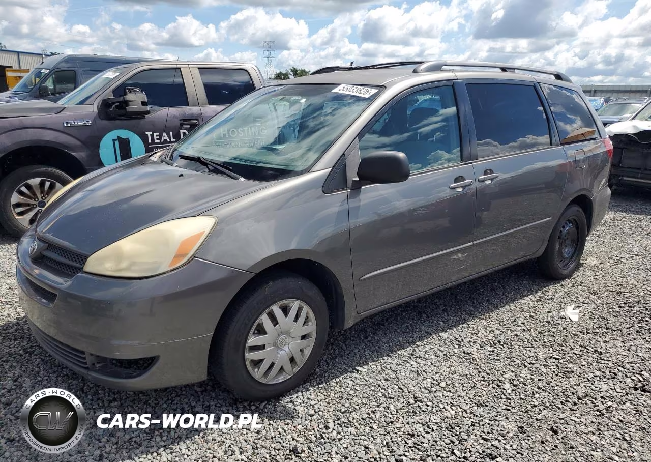 2005 Toyota Sienna Le 7 Passenger