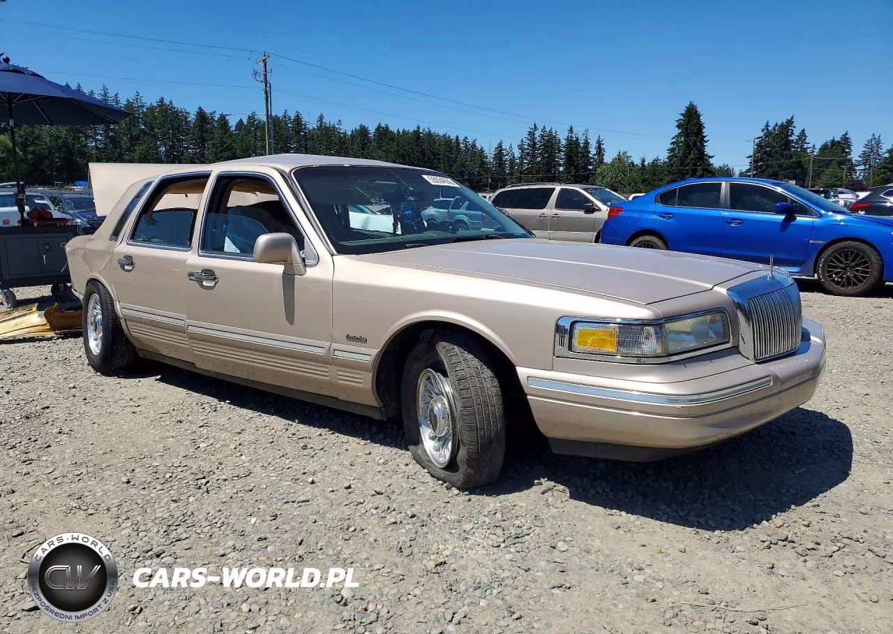 1997 Lincoln Town Car Executive VIN:1LNLM81W1VY605328 - 4