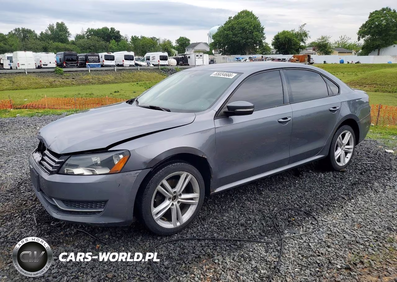2013 Volkswagen Passat S – zdjęcie 1 z 12