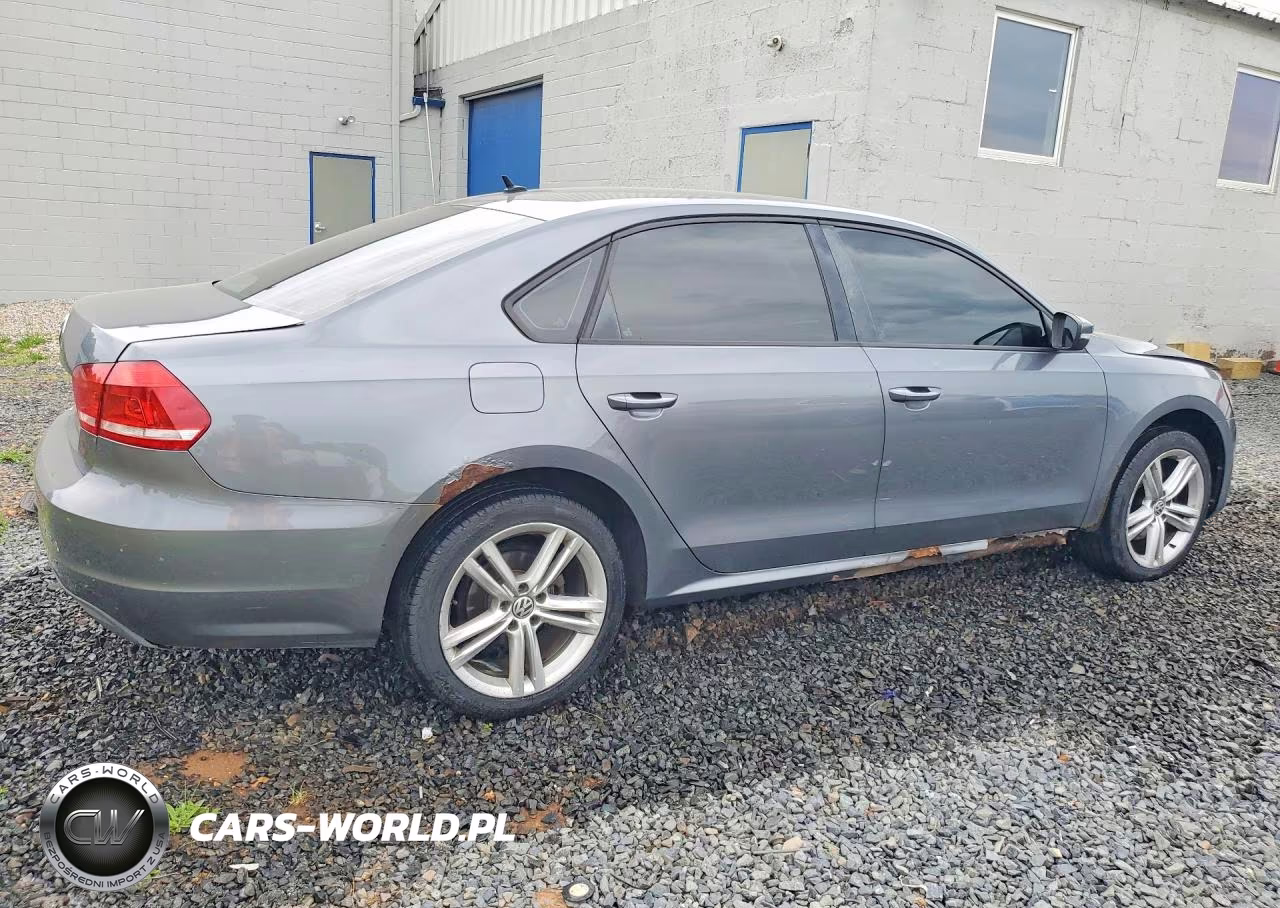 2013 Volkswagen Passat S VIN:1VWAP7A3XDC104224 - 3