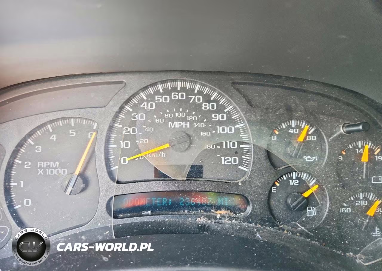 2005 Chevrolet Tahoe C1500 VIN:1GNEC13T05R200234 - 9