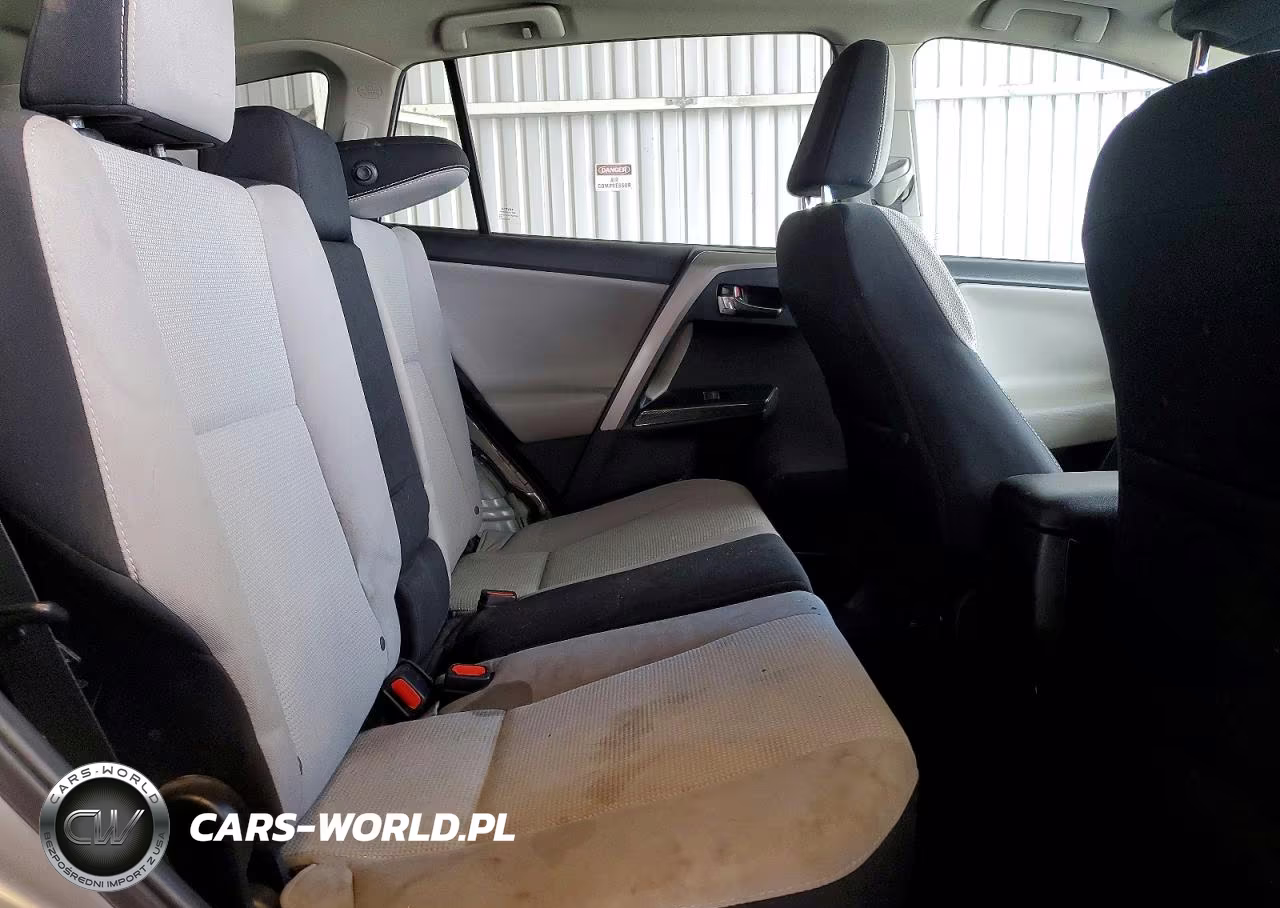 2018 Toyota Rav 4 VIN:2T3RFREV7JW725395 - 11
