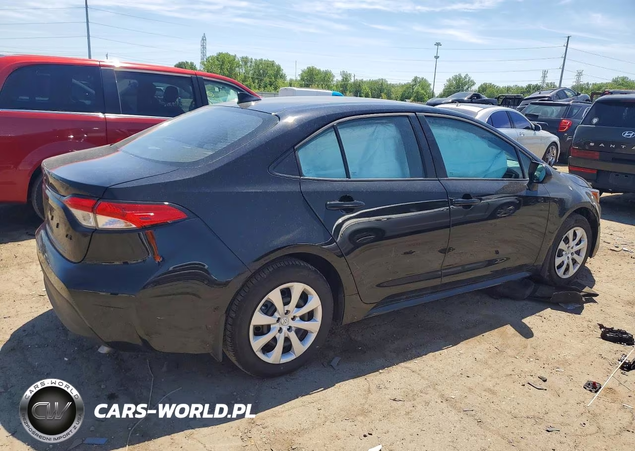 2026 Toyota Corolla Le VIN:5YFB4MDE7TP436042 - 3
