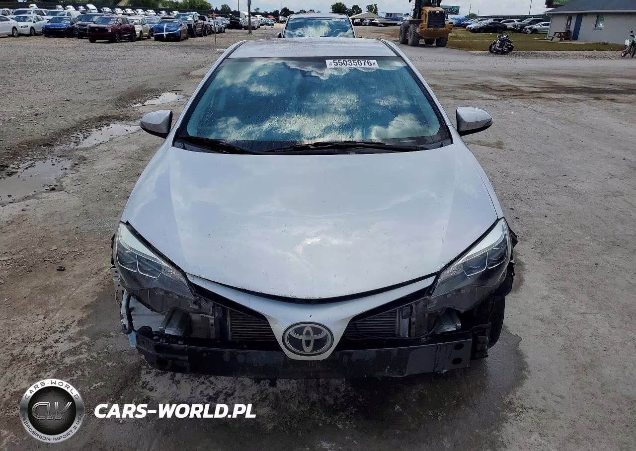 2018 Toyota Corolla Se VIN:5YFBURHEXJP796930 - 5