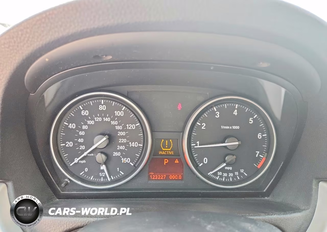 2008 BMW 328 I VIN:WBAVA335X8P142285 - 9