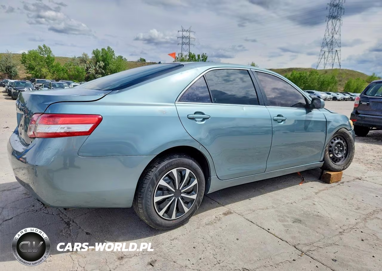 2010 Toyota Camry Le VIN:4T4BF3EK1AR061095 - 3