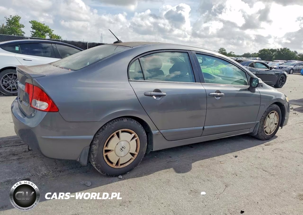 2010 Honda Civic Hybrid VIN:JHMFA3F27AS004441 - 3