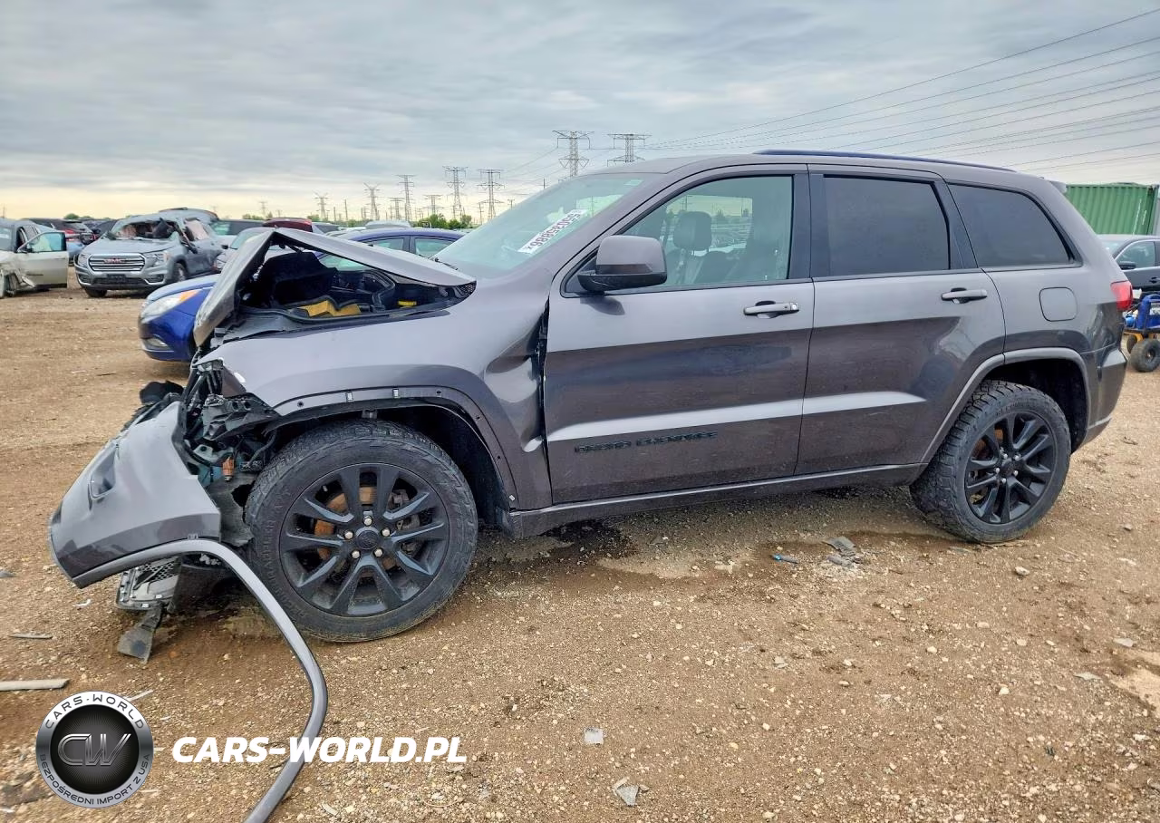 2019 Jeep Grand Cherokee Laredo