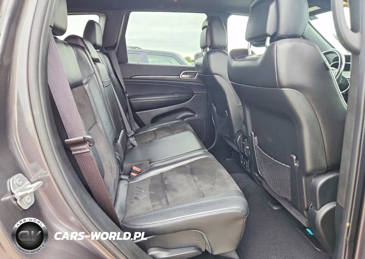 2019 Jeep Grand Cherokee Laredo VIN:1C4RJFAG1KC822925 - 10